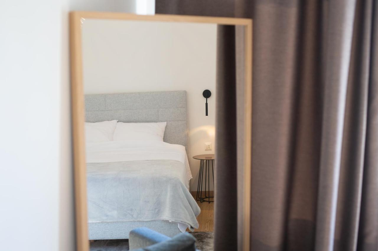 Tramonto Apartment Кърк Екстериор снимка