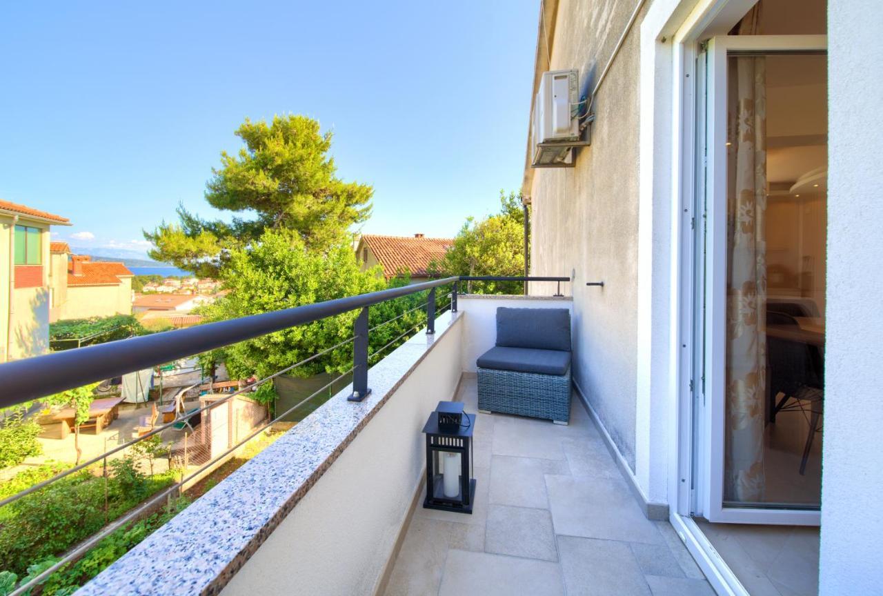 Tramonto Apartment Кърк Екстериор снимка