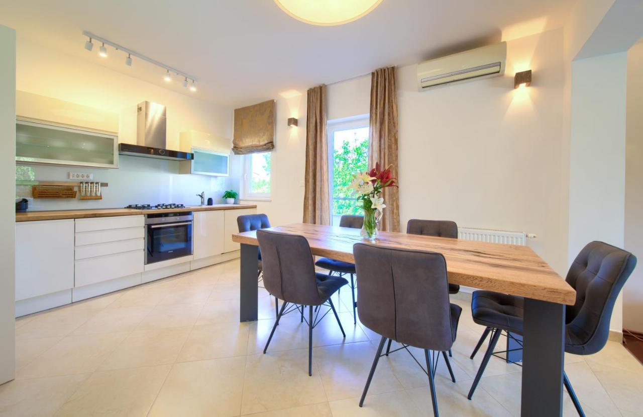Tramonto Apartment Кърк Екстериор снимка