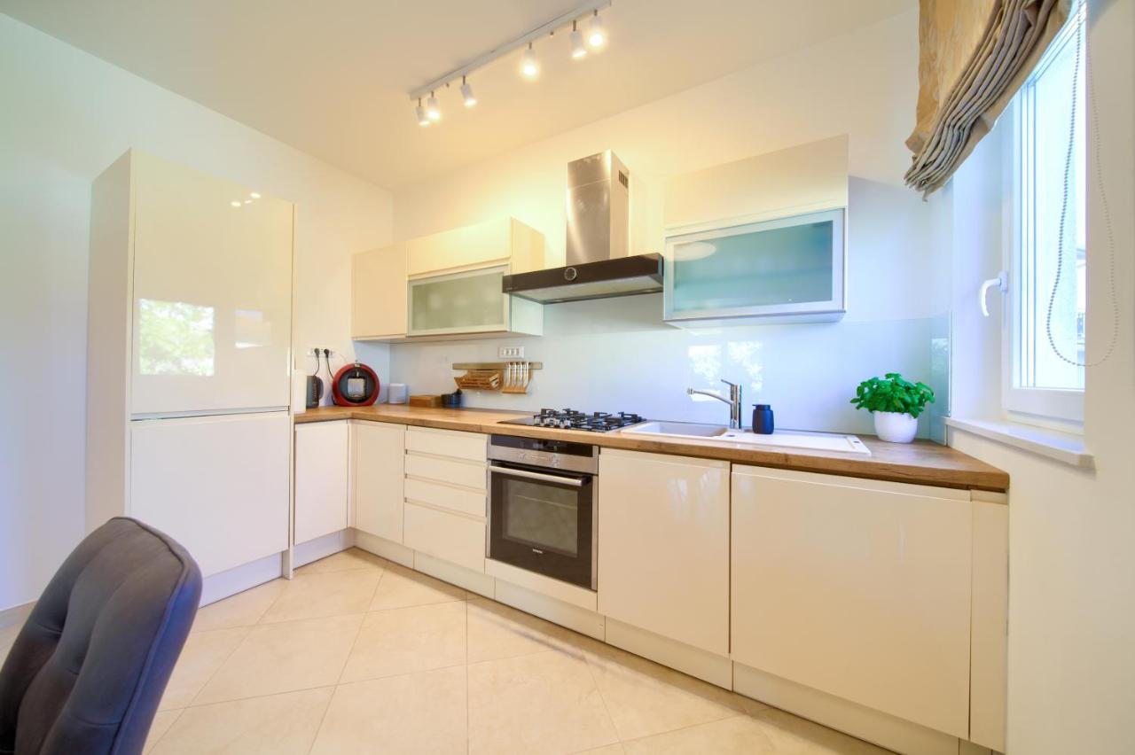 Tramonto Apartment Кърк Екстериор снимка