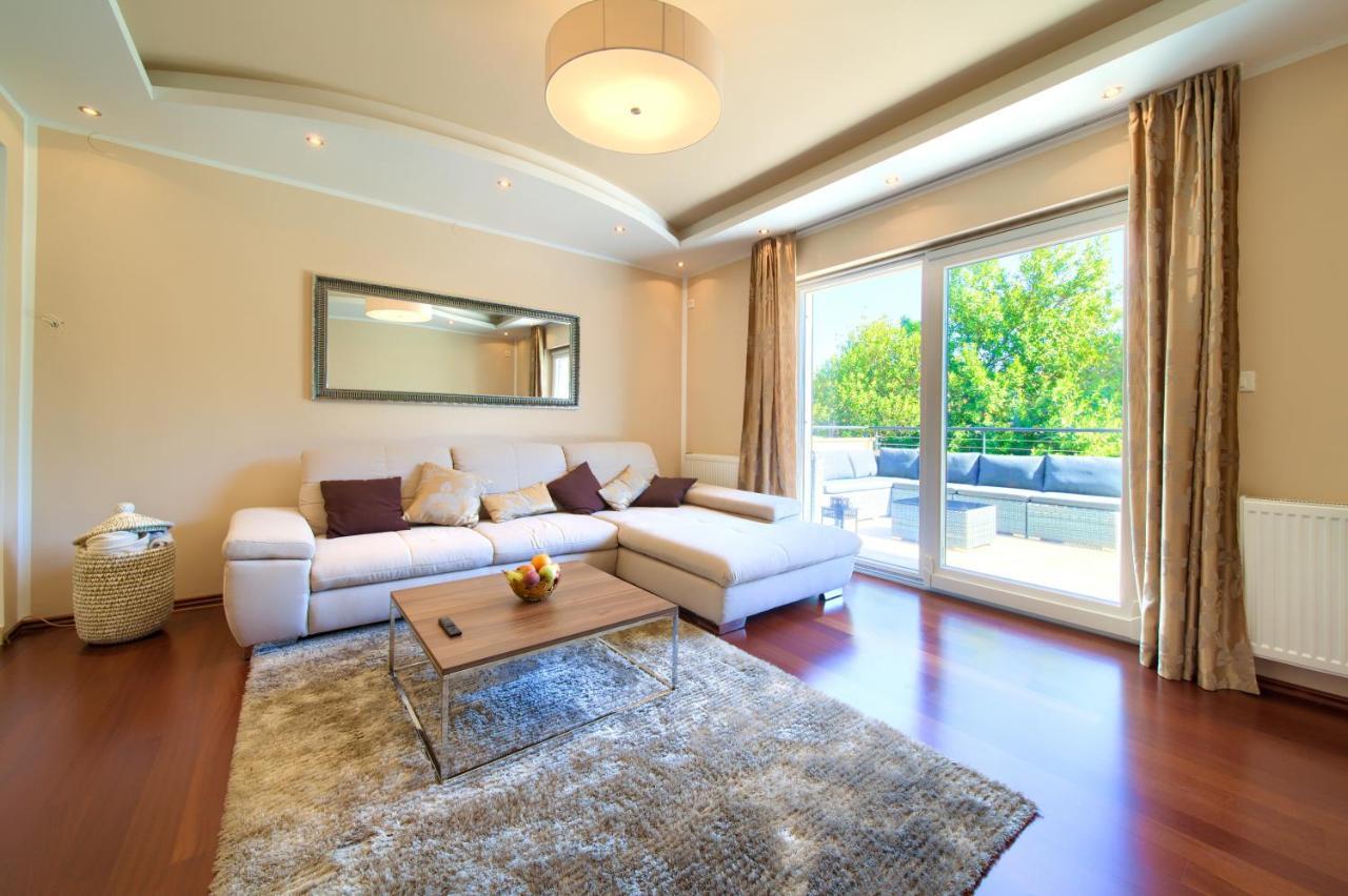 Tramonto Apartment Кърк Екстериор снимка